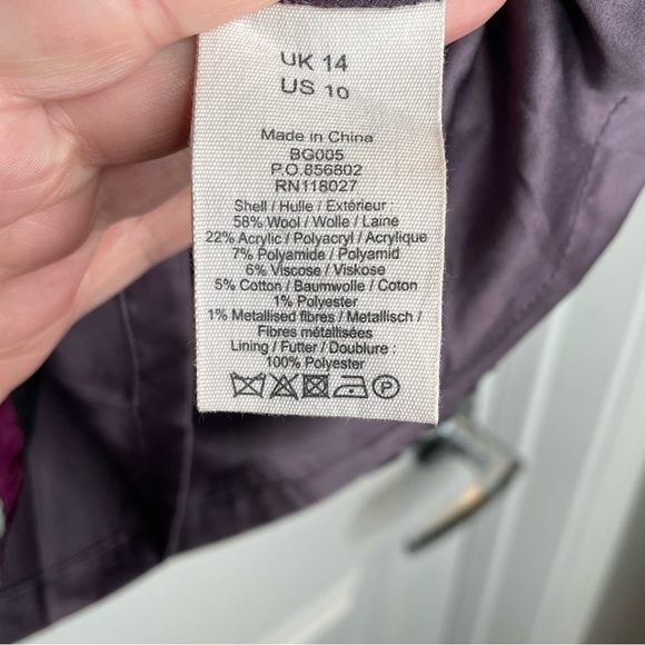 Boden Limited Edition Tweed Wool Blend Boucle Mini Skirt in Black/White/Gray 10 - Picture 9 of 10